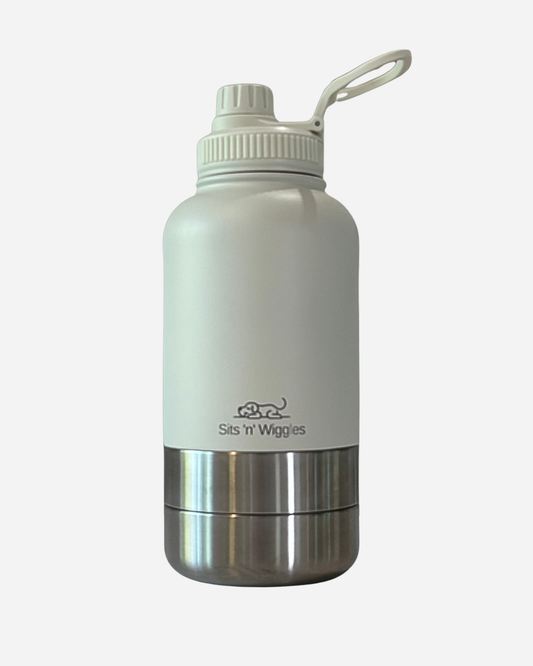 Ivory Scout Adventure Bottle with Gulp Lid and two detachable stainless steel dog bowls.